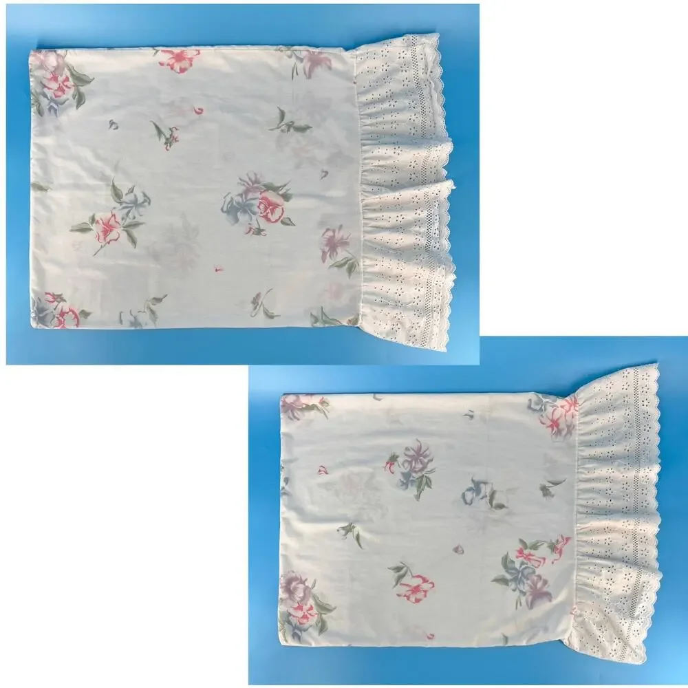 70s Cottagecore Floral Vintage Pillowcases Eyelet Lace Ruffle Set of Two